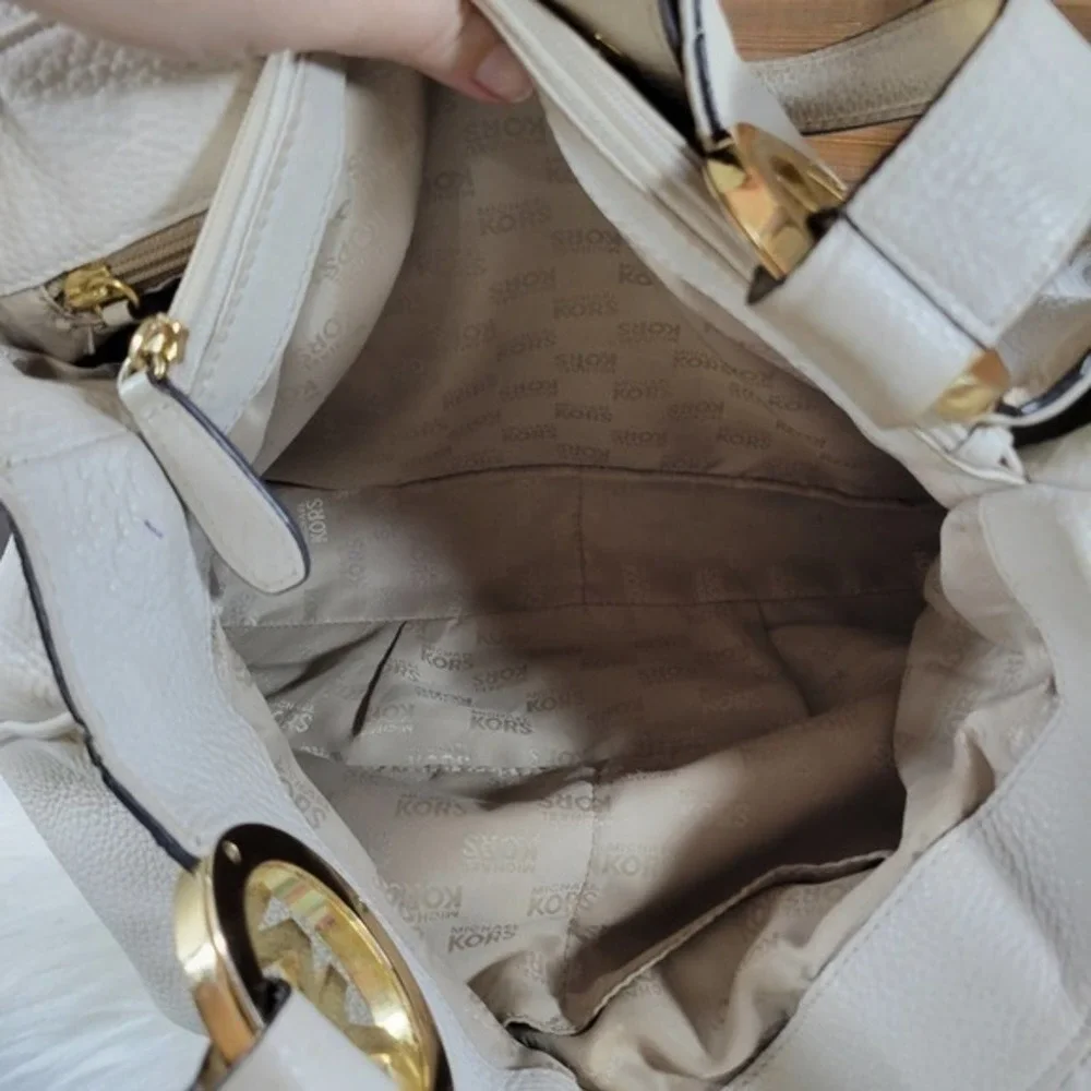 Michael Kors Large Cream East West Fulton Tote